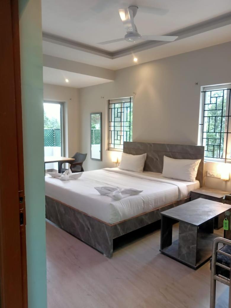 Hotel Peppers เยอร์โคด ภายนอก รูปภาพ
