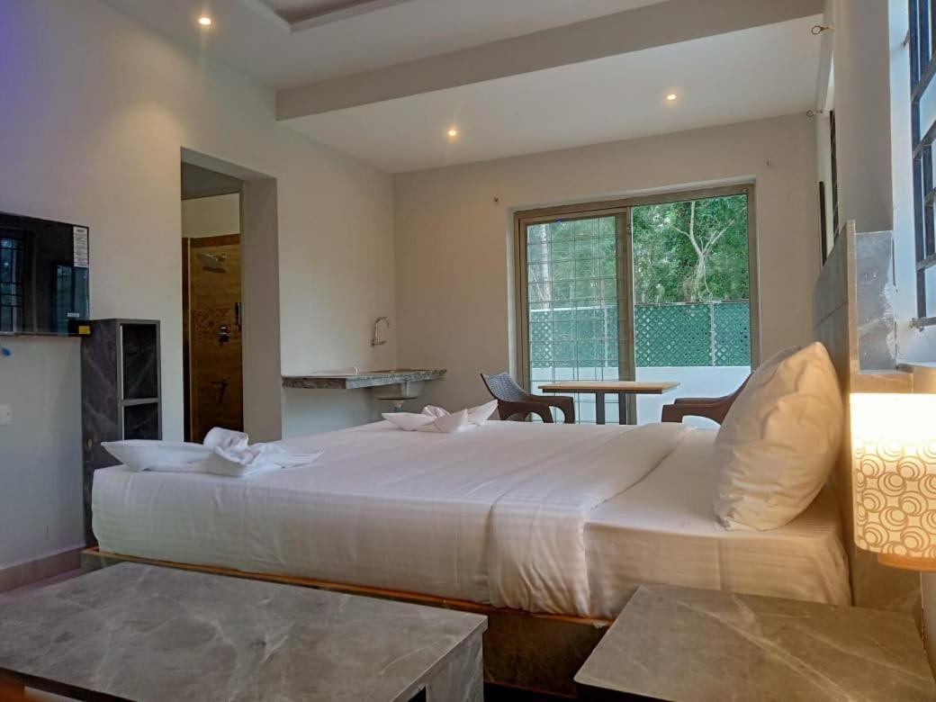Hotel Peppers เยอร์โคด ภายนอก รูปภาพ